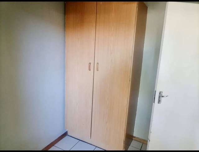 2 BEDROOM APARTMENT FOR SALE IN ANNADALE